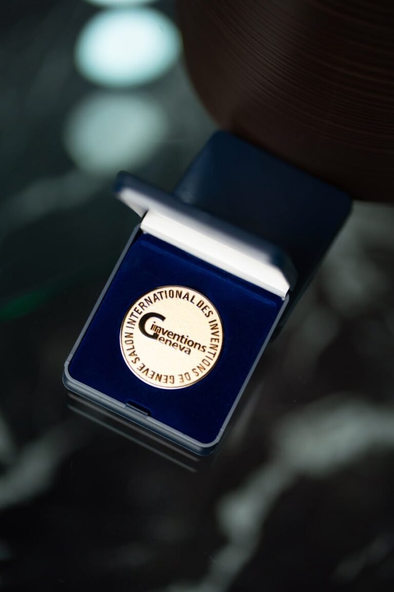 photo_5424694835207147197_y