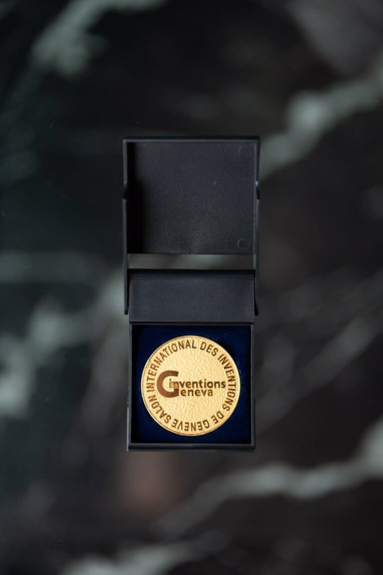 photo_5424694835207147208_y