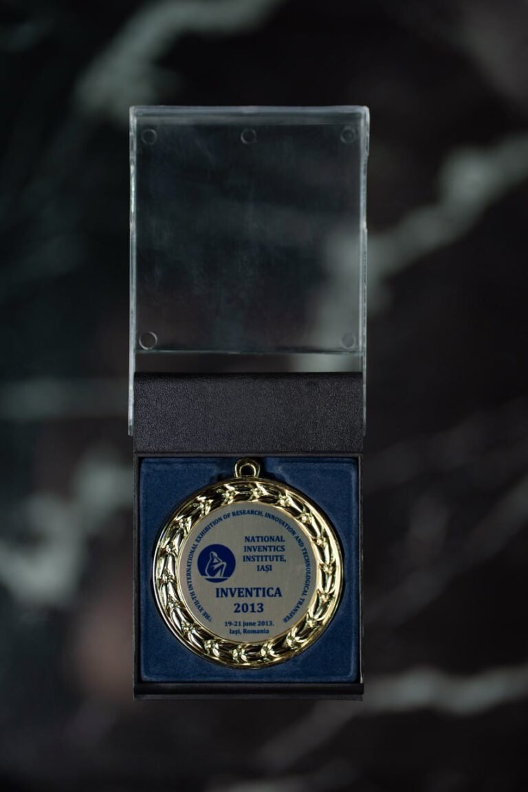 photo_5424694835207147218_y